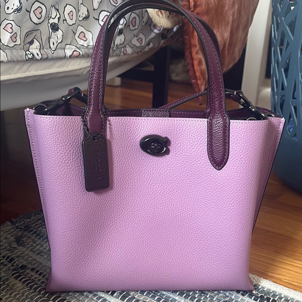 Brand new w/o tags small coach bag